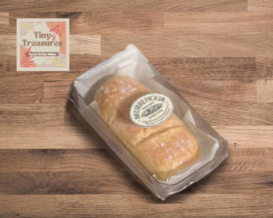 Miniature Bread Set – 1:12 Tiny Handmade Bakery Food for Dollhouse & Collectors (6 Styles)