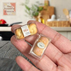 Miniature Bread Set – 1:12 Tiny Handmade Bakery Food for Dollhouse & Collectors (6 Styles)