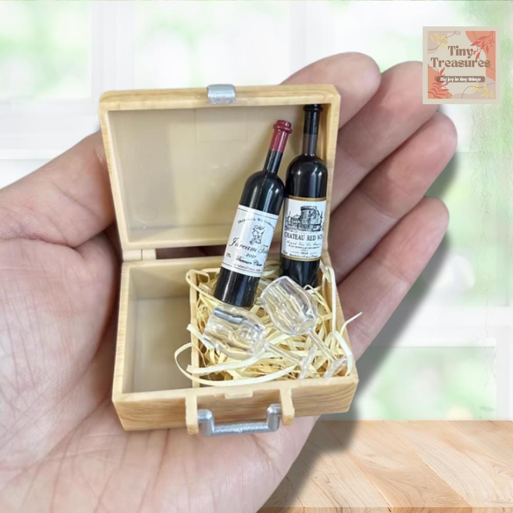 1:12 Scale Miniature Wine Set – Red Wine Bottle & Glasses in Gift Box