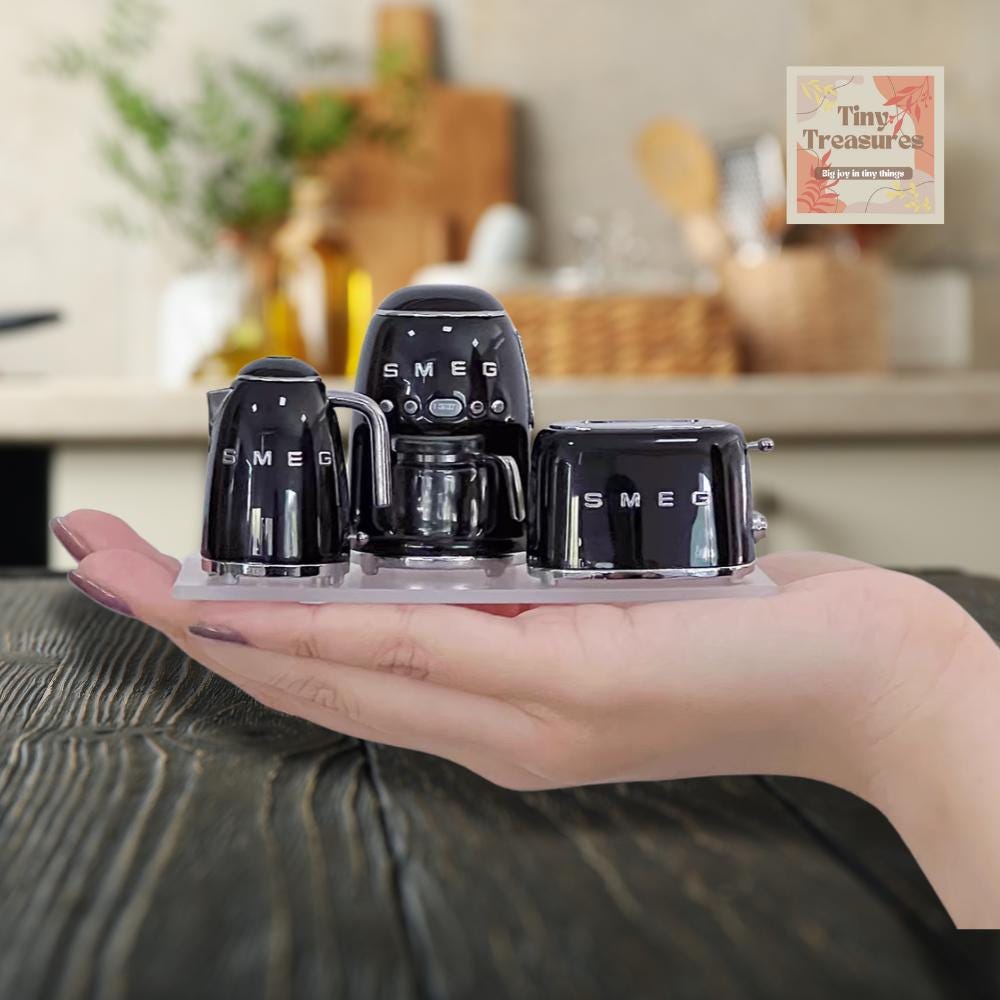 Miniature Kitchen Set – Kettle, Toaster, Coffee Maker, 6 Colors, 1:12 Scale Dollhouse