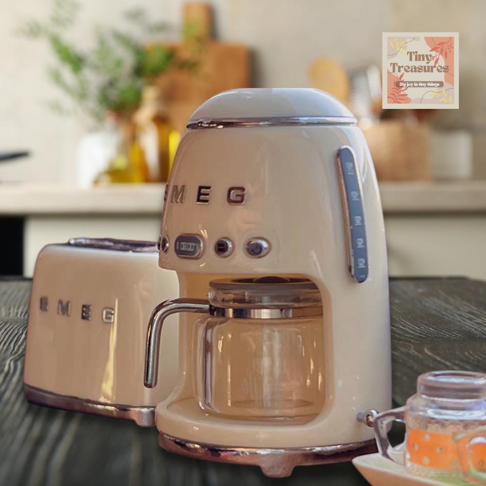 Miniature Kitchen Set – Kettle, Toaster, Coffee Maker, 6 Colors, 1:12 Scale Dollhouse